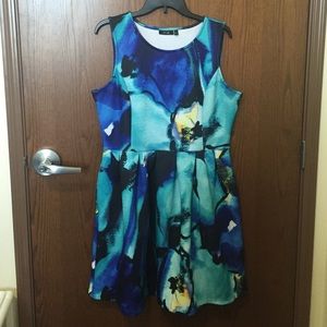 Blue pattern dress