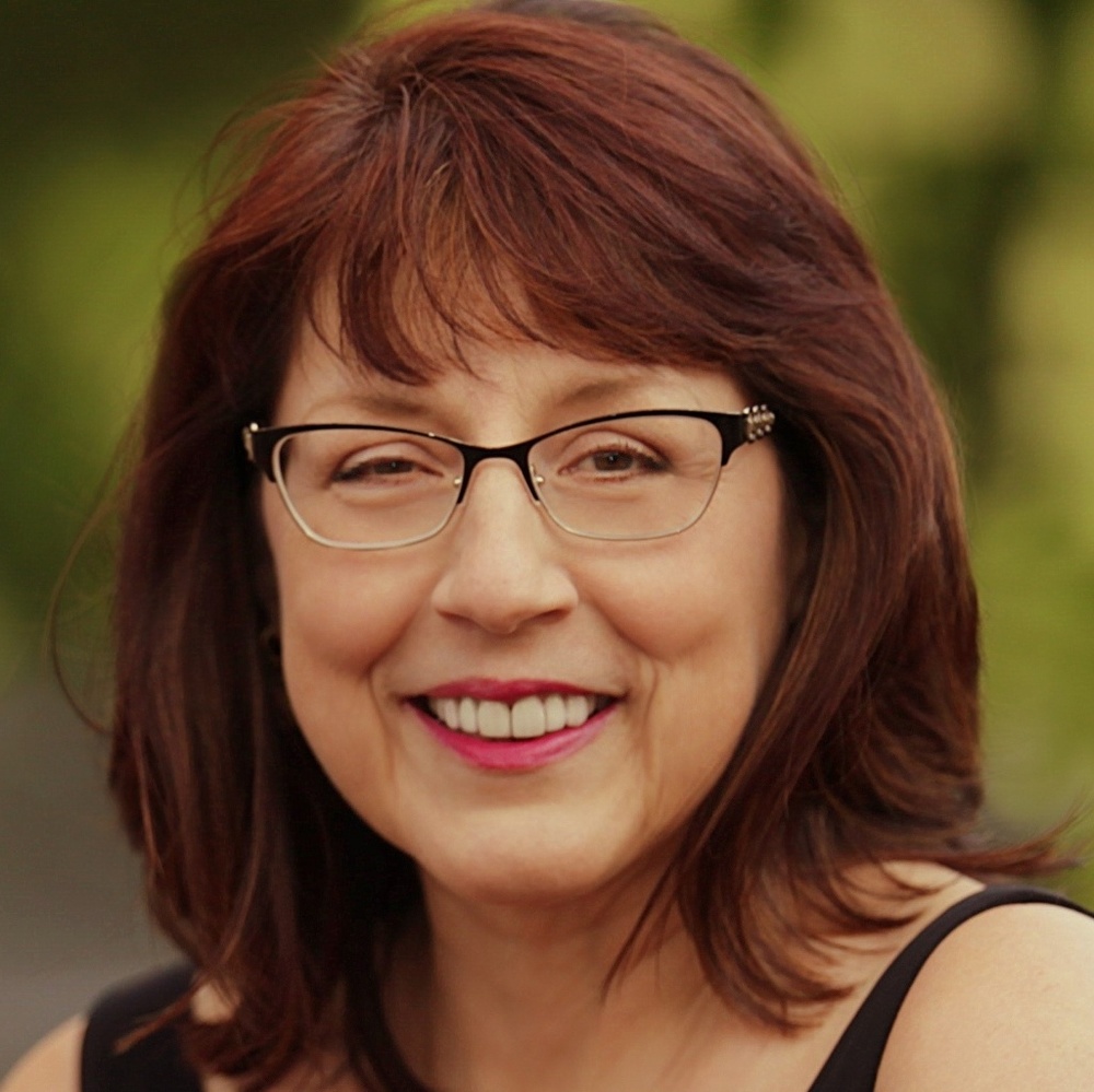Meet your Posher, Joni - A Posh Ambassador