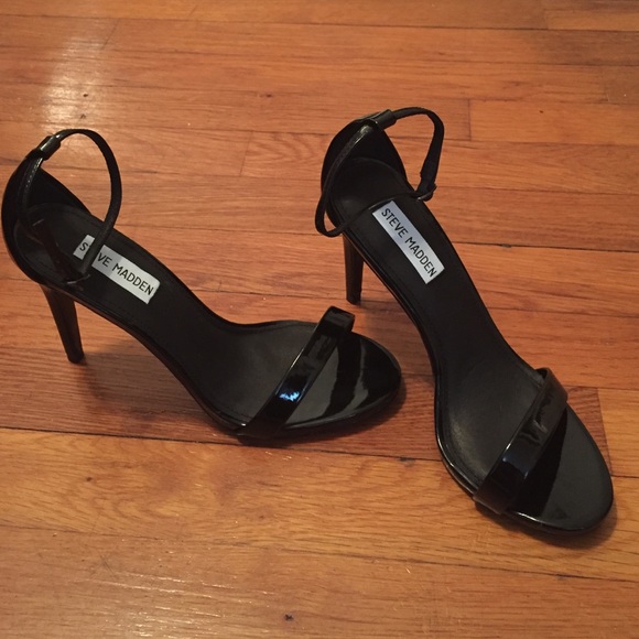 Steve Madden STECY black patent heels