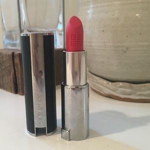 Givenchy Lipstick Rose Dressing