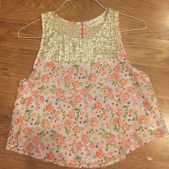 Abercrombie & Fitch Small gold sequin tank