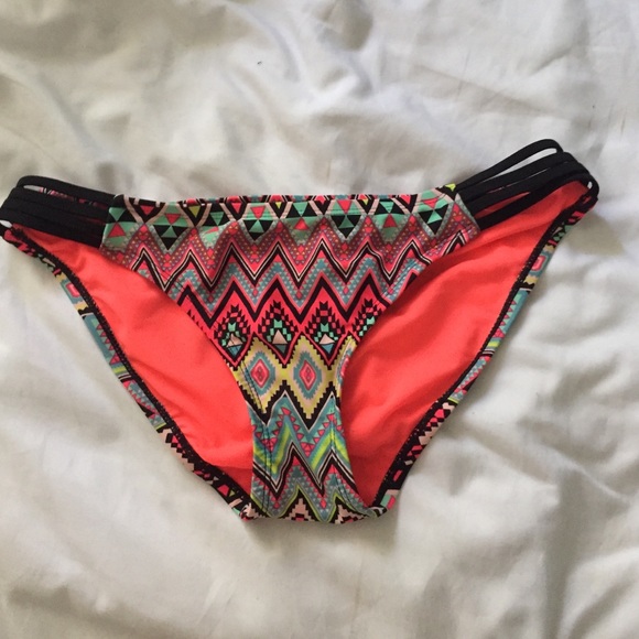 Bathing suit bottom