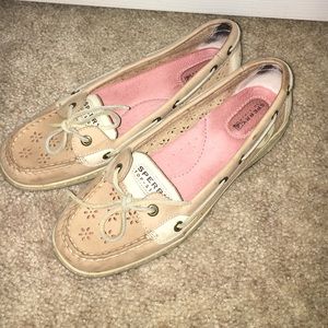 sperry boat shoes