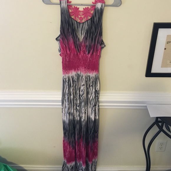 Summer Maxi Dress / Black and Pink / Medium