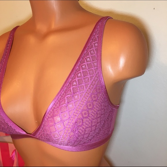 NEW VS LACE PLUNGE BRALETTE - Picture 2 of 4