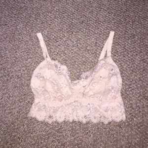 Cream bralette 💛