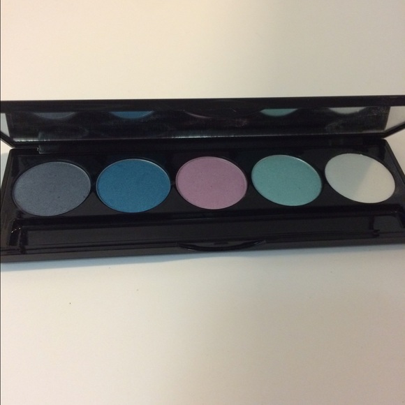 Nvey organic eye shadow palettte
