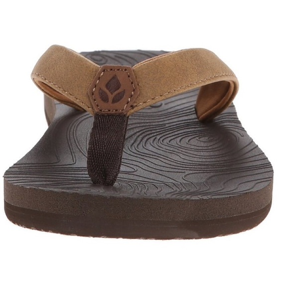 Reef sandals size 6