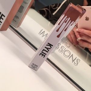 LIKE Kylie lip kit GLOSS