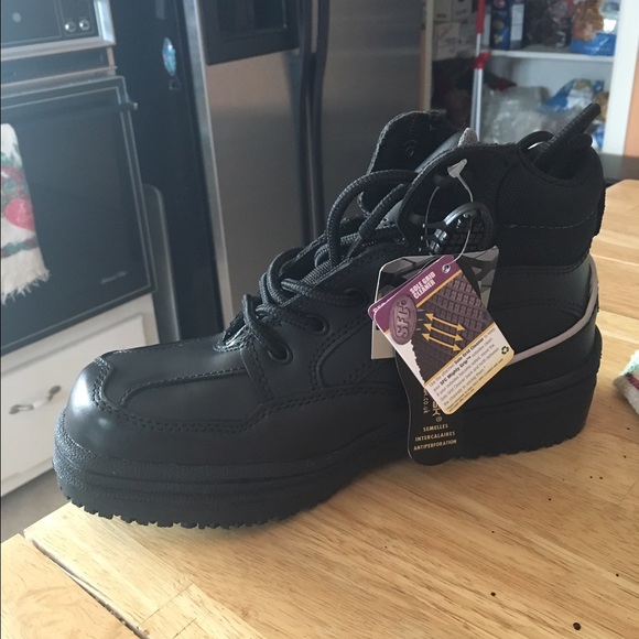 Slip resistant woman's work boots
