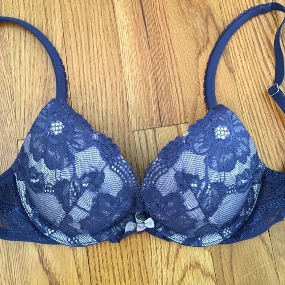 Push-Up VS Lace Bra