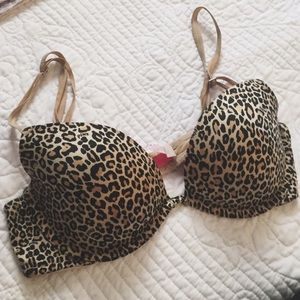 PINK Victoria's Secret Leopard Bra