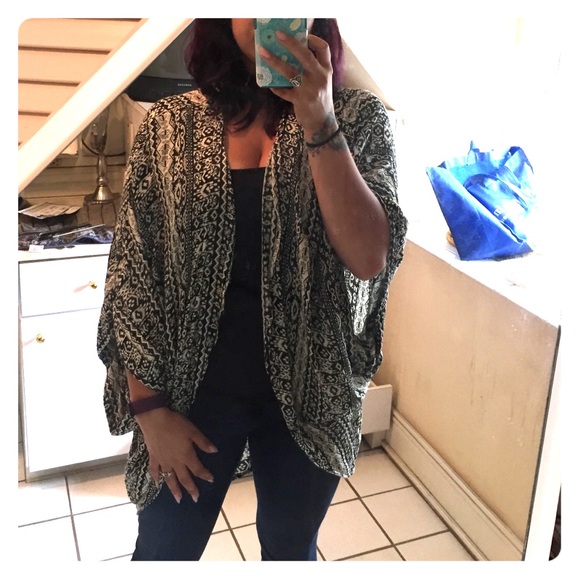 Long & Flowy Cardigan