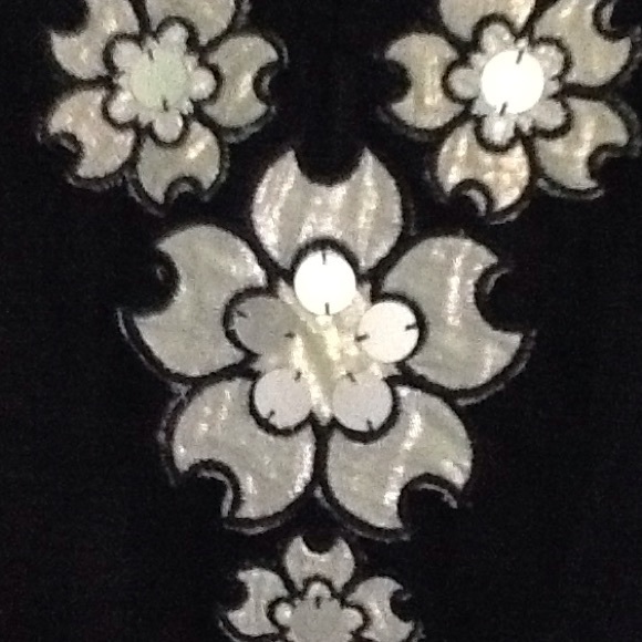 Tunic - Picture 3 of 3