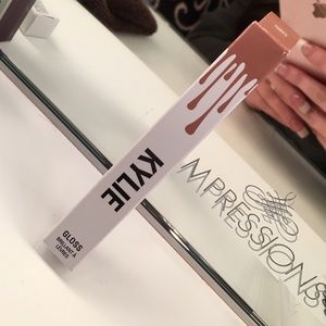 LITERALLY Kylie Lip Kit Gloss