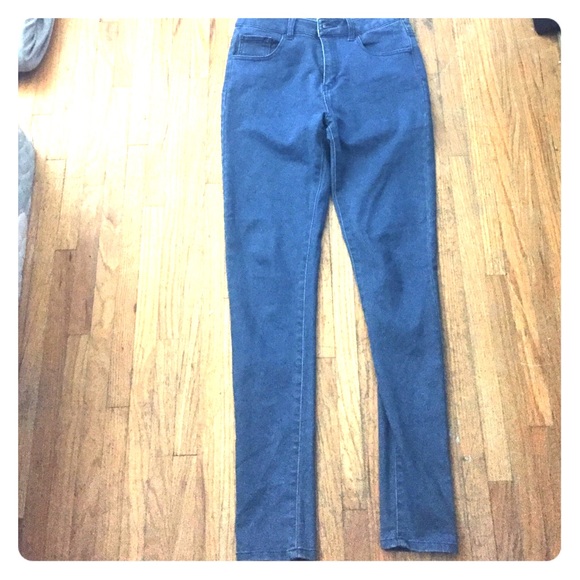 Demon color jeans