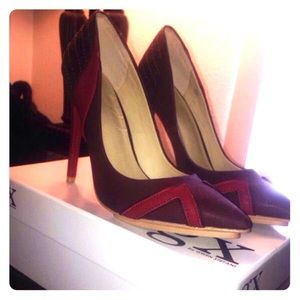 Gx  leather pumps