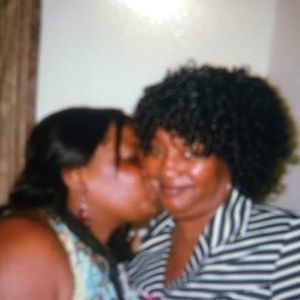 Meet your Posher, Charlean