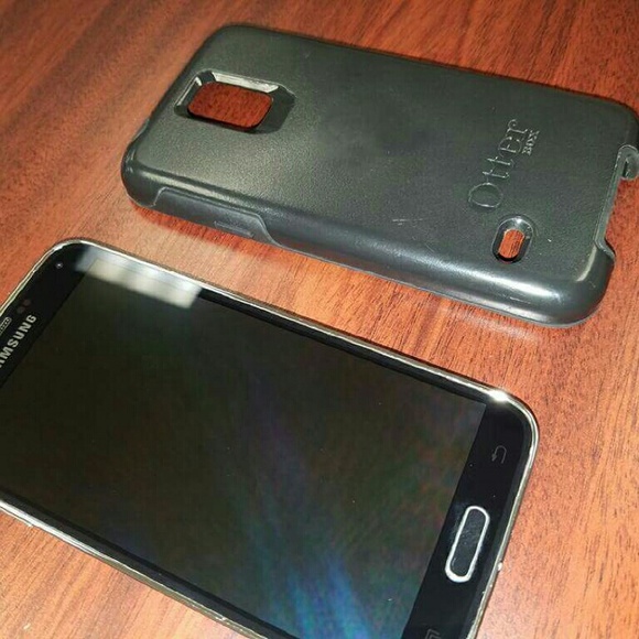 Verizon smartphone - Picture 2 of 3