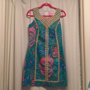 Lilly Pulizter Shift Dress