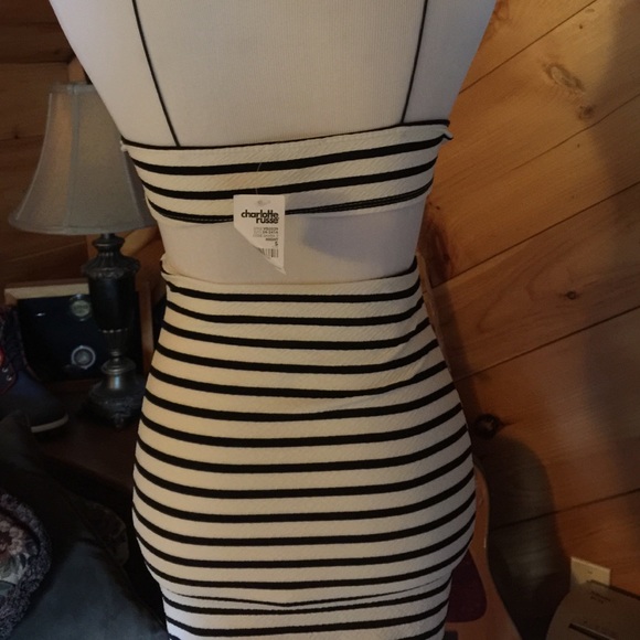SOLD Stripped Charlotte Russe Dress - Picture 4 of 4