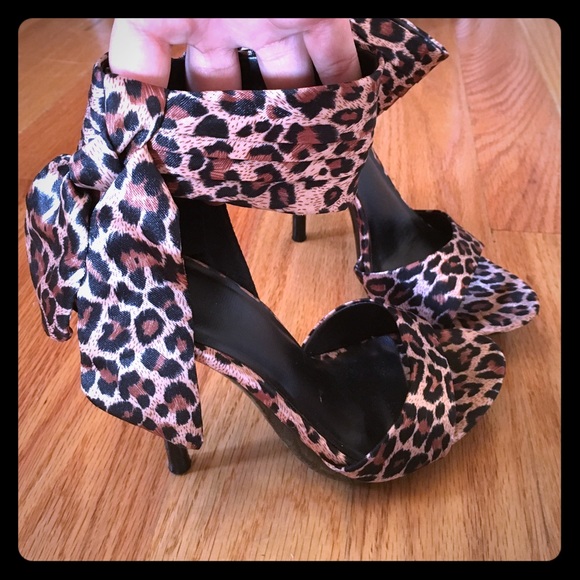 Leopard heels