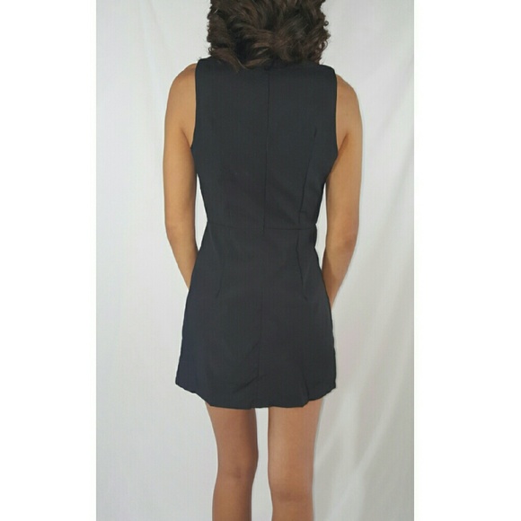 Mock Neck Keyhole Mini Dress - Picture 3 of 3