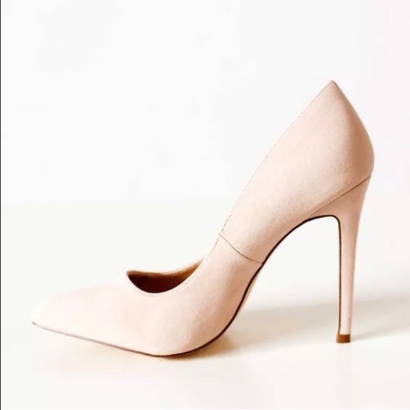NWB! Liliana Gisele Heels, 8.5, Nude