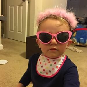 Meet your Posher, Laura