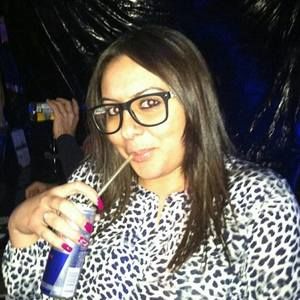 Meet your Posher, Carla