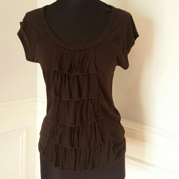 Limited brown top