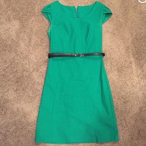 Beautiful emerald green dress👗👗