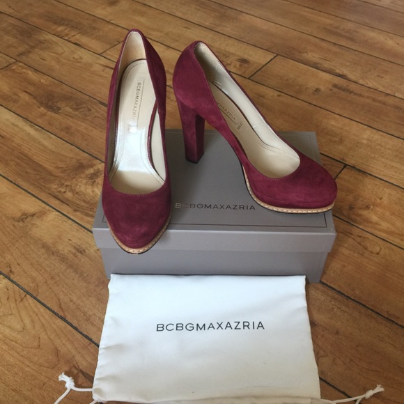 BCBG High Heel Suede Pumps in Burgundy