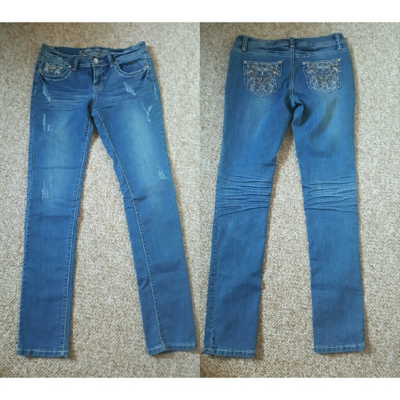 Jeweled Distressed Blue Jeans - Picture 2 of 4