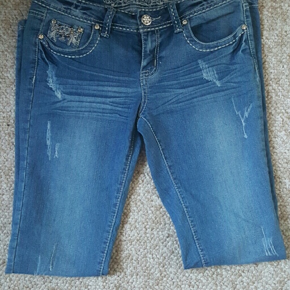 Jeweled Distressed Blue Jeans - Picture 4 of 4
