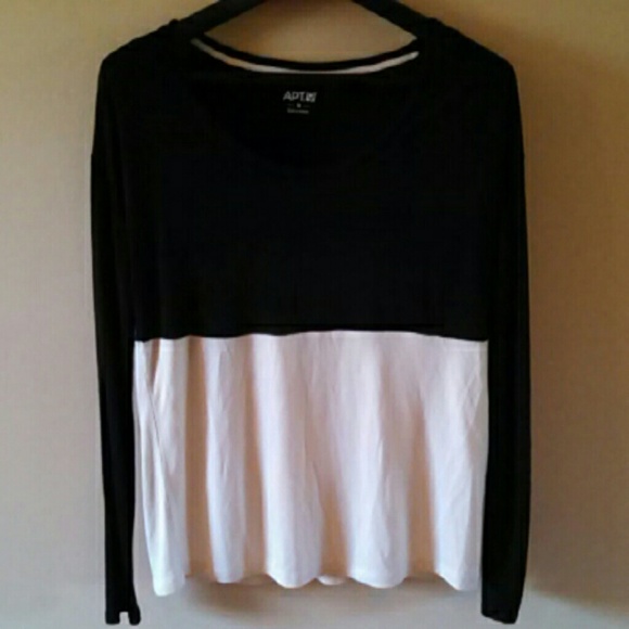 Apt. 9 Tops - Apt 9 Black & Cream Color Block Top