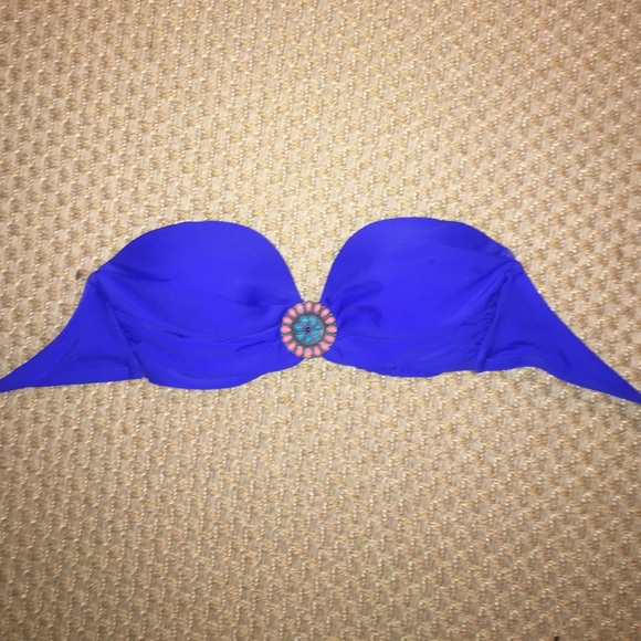 Strapless bathing suit top