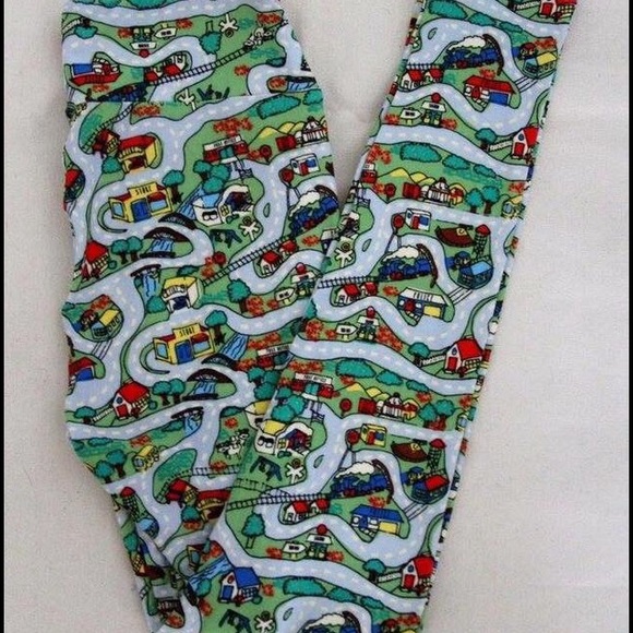LuLaRoe OS Little Busy Town Road Leggings