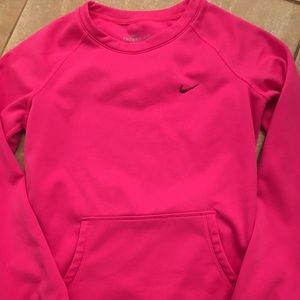 Nike therma fit sweatshirt