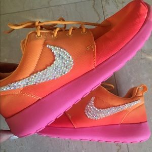 Nike roshe runs