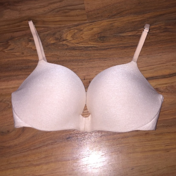 VS PINK Nude Campus Bra