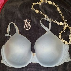 Victoria Secret Bra