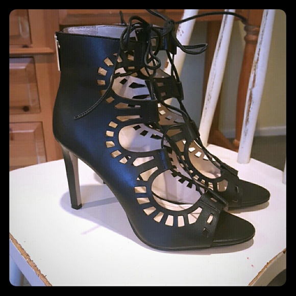 BCBG heels