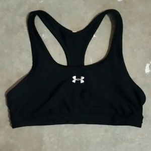 Black under Armour sports bra