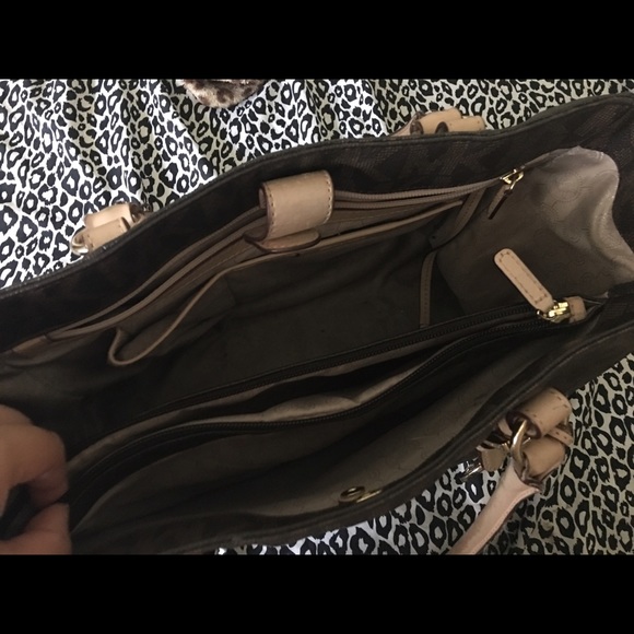 SoldⓂ️ - Picture 3 of 4