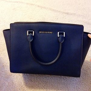 Michael Kors Large Navy Selma Leather Satchel brand new