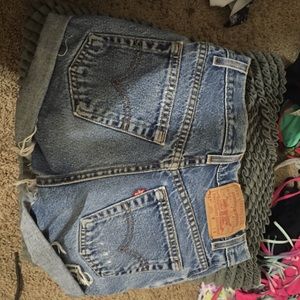 Levi Jean Shorts