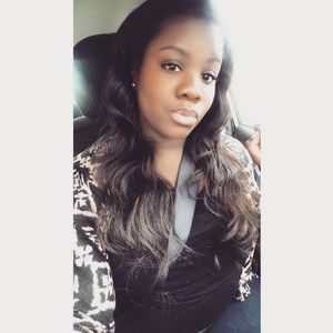 Meet your Posher, Leah