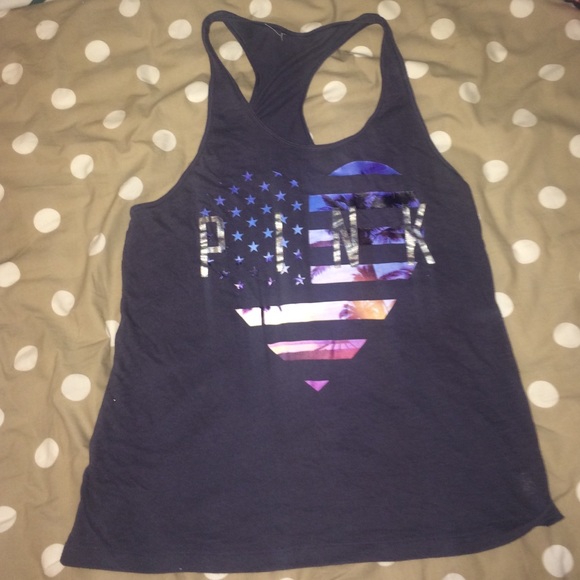 VS pink tank