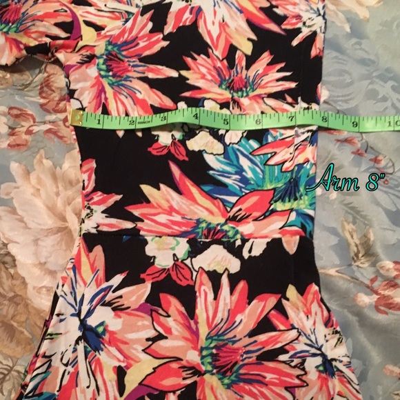 Floral Dress💕 - Picture 5 of 8